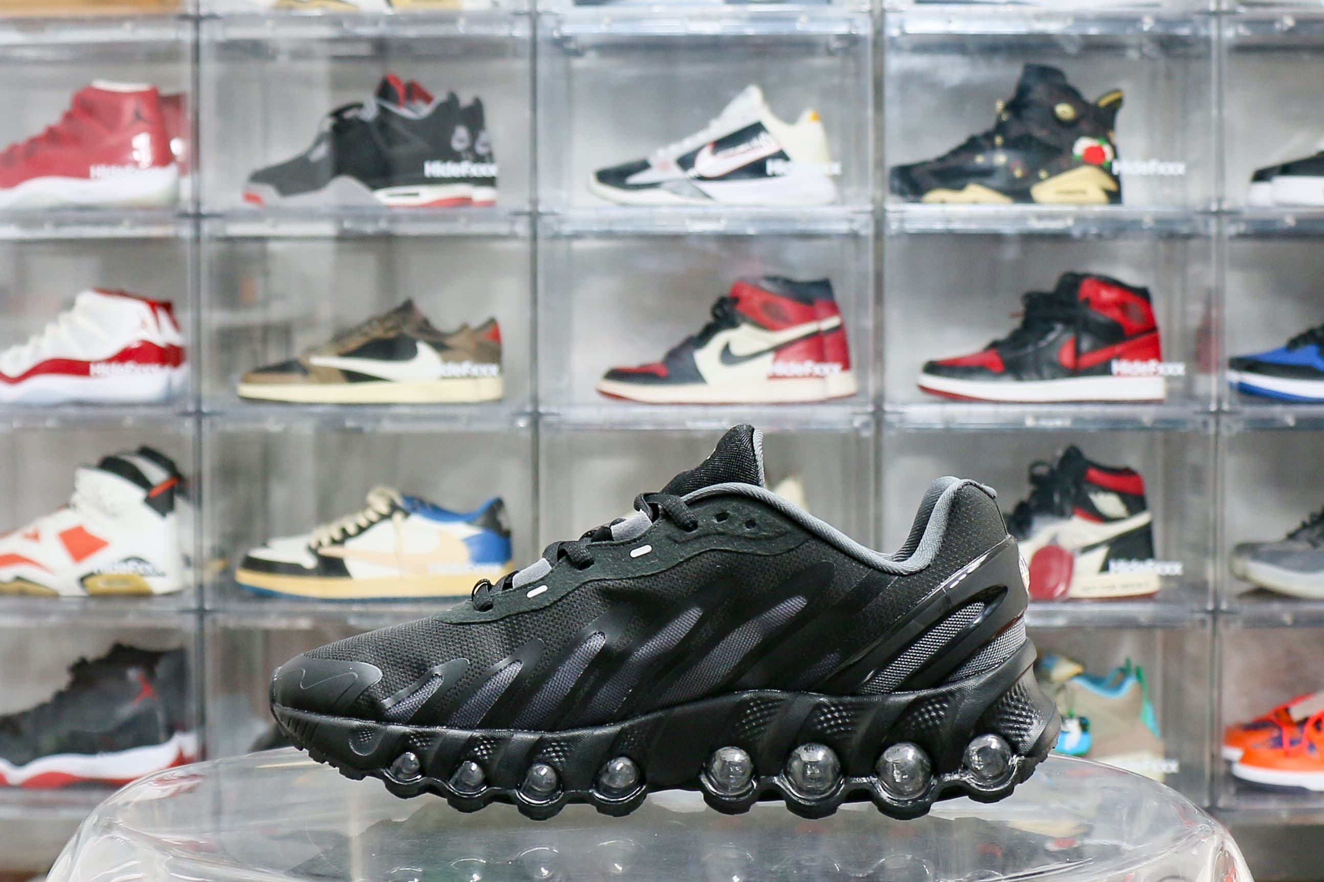 Nike Air Max Dn8 Black Gray (2025)