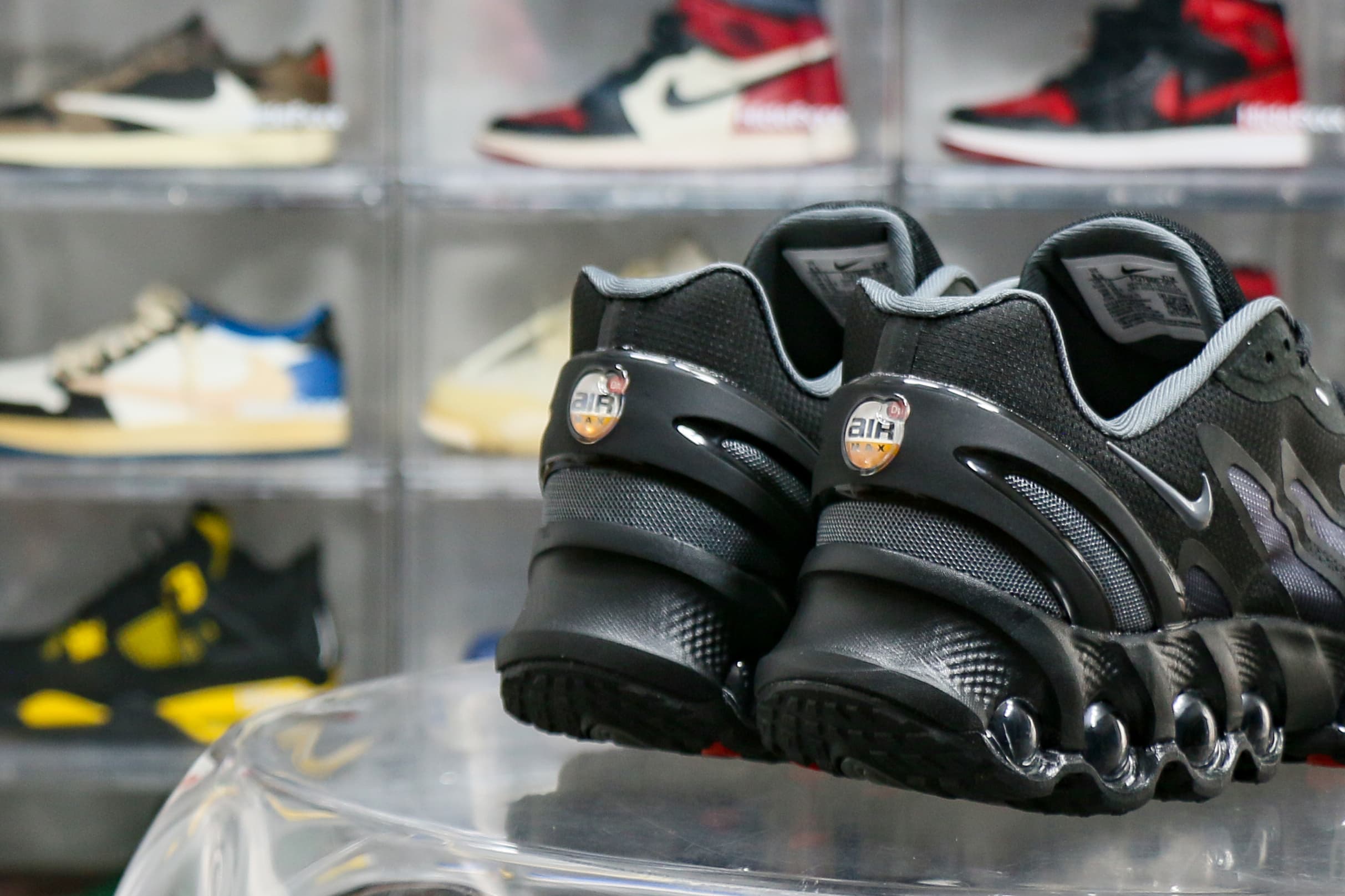 Nike Air Max Dn8 Black Gray (2025)