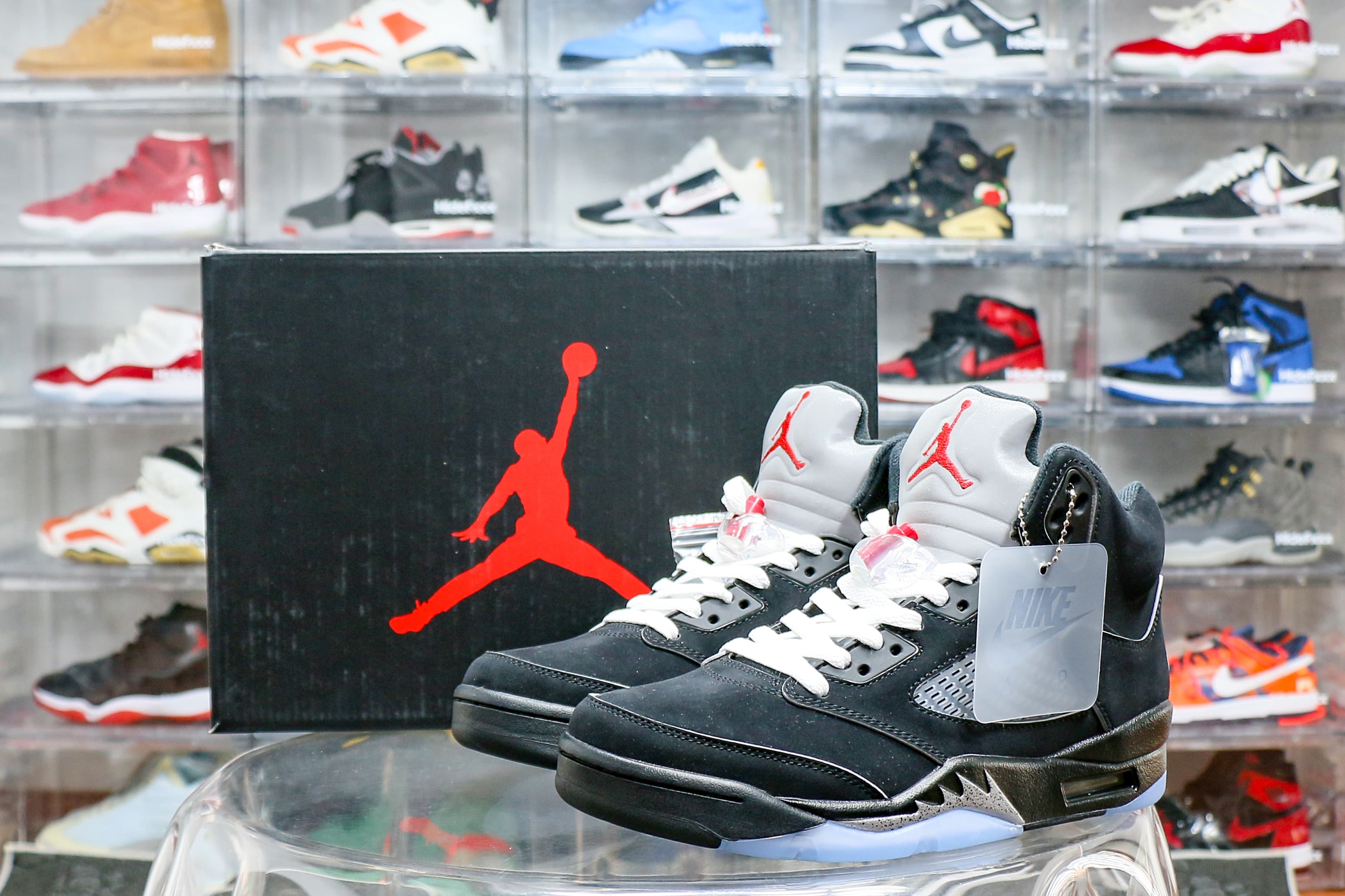 Air Jordan 5 Retro OG ‘Metallic Reimagined’ 2025 (Ln5 A1)