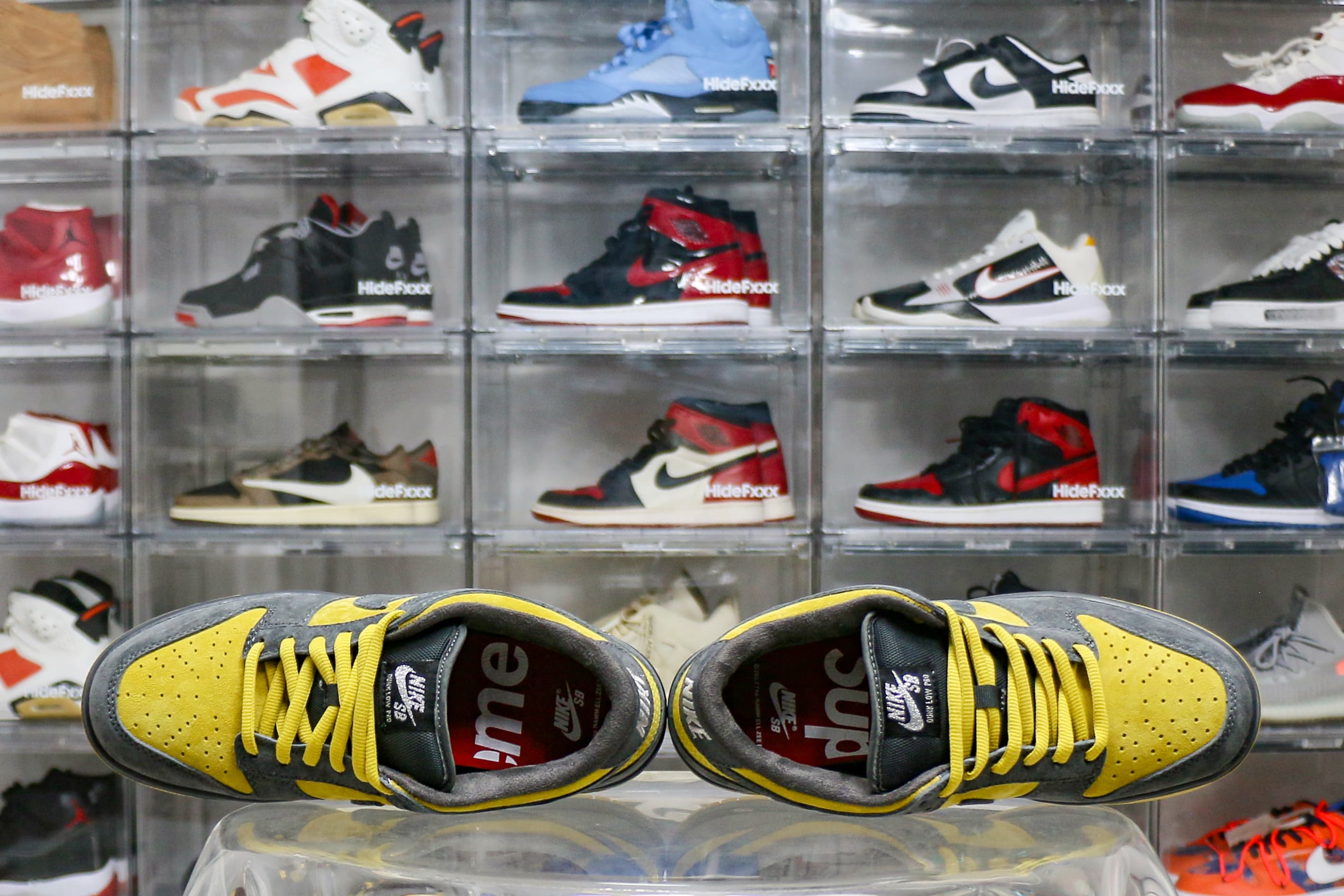 Nike SB Dunk Low Supreme 94 Hulk